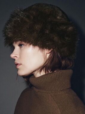 NWT Zara Woman Accessories FAUX FUR CUFFED HAT